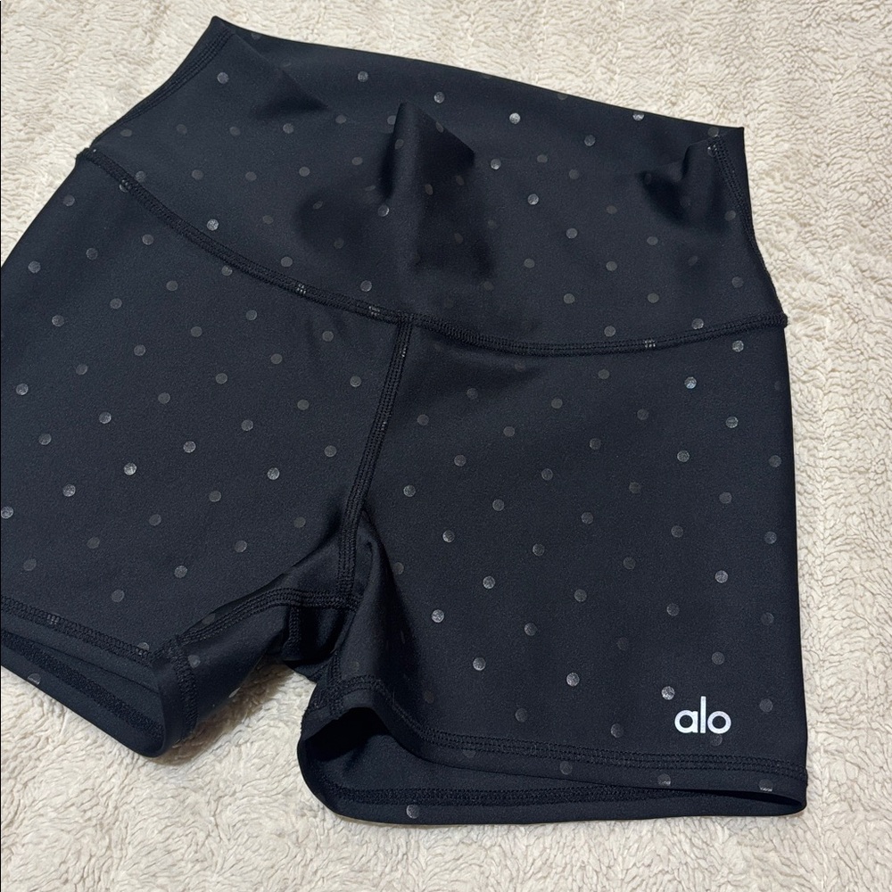alo polka dot shorts - Picture 3 of 4